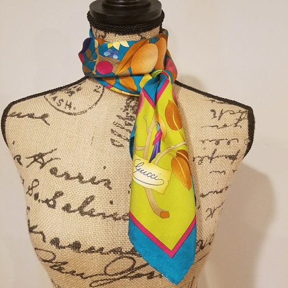 SOLD***Authentic Gucci Scarf - Picture 5 of 5